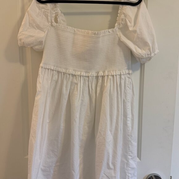 Aritzia Sunday Best Hadley Dress in White - Picture 3 of 3